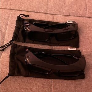 Set of 2 Sony Active 3D glasses 👓